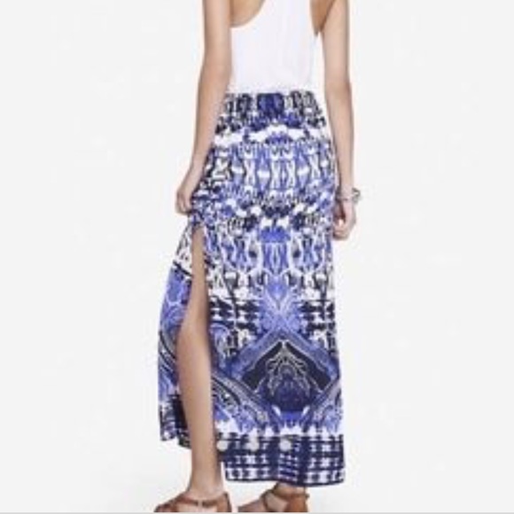 Express Double Slit Maxi Skirt - Size Large - Picture 2 of 5